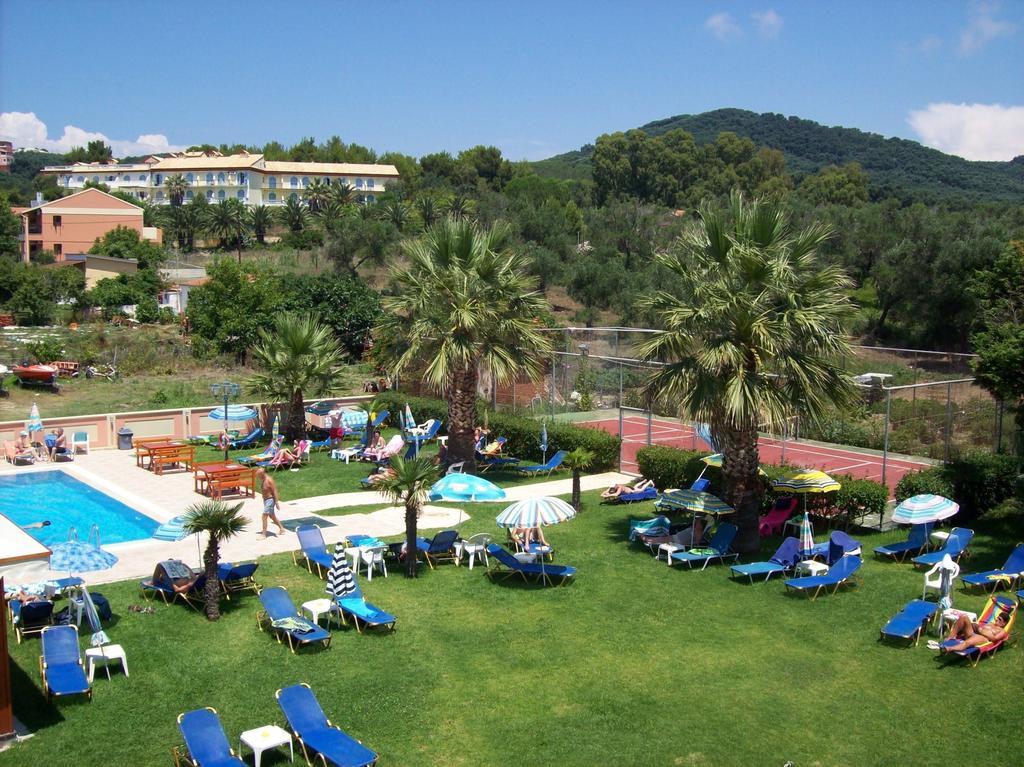 Thomas Bay Hotel Άγιος Στέφανος Εξωτερικό φωτογραφία